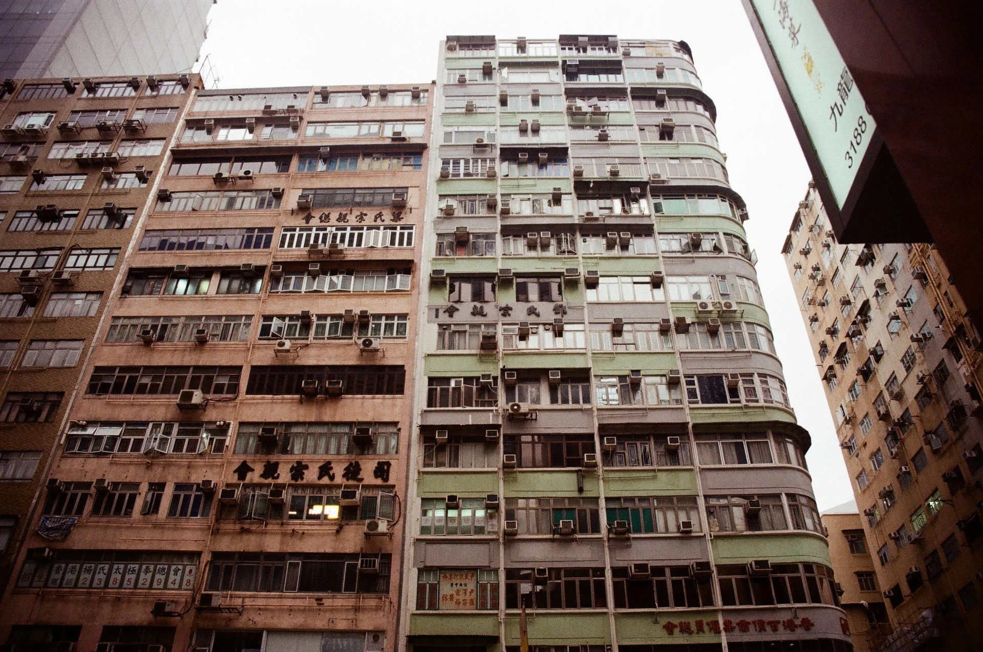 Why More Cities Are Requiring a One-Hour Response From Short-Term Rental Hosts